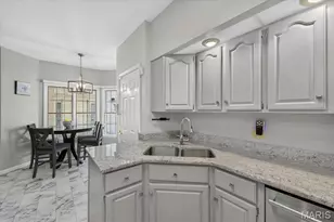 13023 Autumn Fields Ct, Saint Louis, MO 63146 - Photo 16