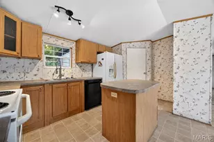 1203 Hwy J, Troy, MO 63379 - Photo 28