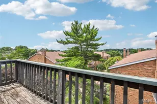 10367 Oxford Hill Dr, Saint Louis, MO 63146 - Photo 20