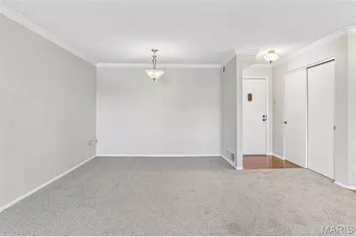 10367 Oxford Hill Drive #27, Saint Louis, MO 63146 - Photo 8