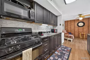 11151 Whispering Oaks Dr, Saint Louis, MO 63136 - Photo 10