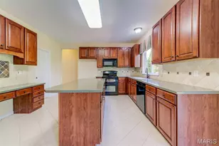 831 Wheaton Way, Saint Louis, MO 63141 - Photo 18