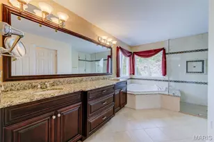 831 Wheaton Way, Saint Louis, MO 63141 - Photo 46