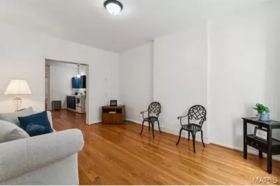 4265 Botanical Avenue, Saint Louis, MO 63110 - Photo 2