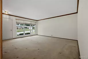 957 Active Dr, Saint Louis, MO 63146 - Photo 2