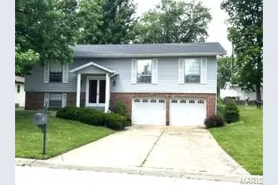 68 Julie Lane, Saint Peters, MO 63376 - Photo 1