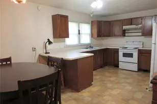 403 Marvin St, Cuba, MO 65453 - Photo 8