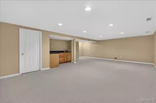 22 Burlington Ct, Saint Charles, MO 63304 - Photo 20