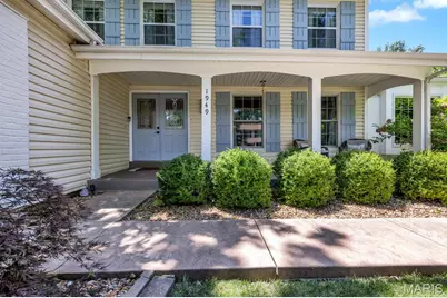 1949 Lanchester Court, Chesterfield, MO 63017 - Photo 6