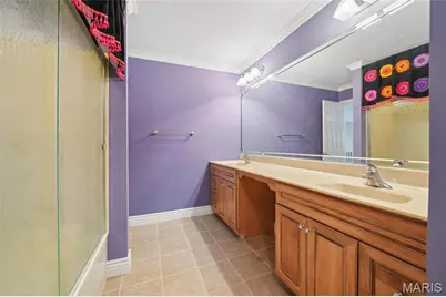 15826 Harris Ridge Court #15826, Chesterfield, MO 63017 - Photo 32