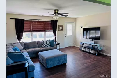 1107 Virginia Avenue, Crystal City, MO 63019 - Photo 6