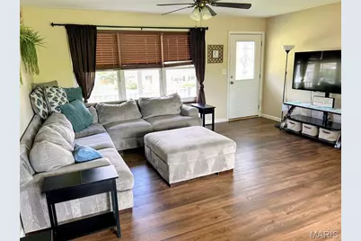 1107 Virginia Avenue, Crystal City, MO 63019 - Photo 6