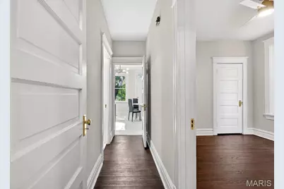 3423 Giles Avenue, Saint Louis, MO 63116 - Photo 30