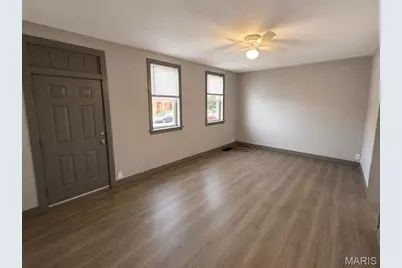 4140 Virginia Avenue, Saint Louis, MO 63118 - Photo 4