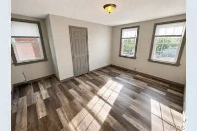 4140 Virginia Avenue, Saint Louis, MO 63118 - Photo 6
