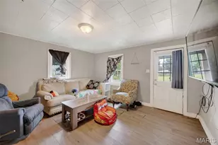 758 / 766 Mizer St, Lebanon, MO 65536 - Photo 2