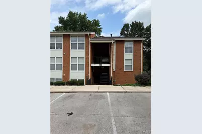 1943 Greenpoint Drive #302, Kirkwood, MO 63122 - Photo 1