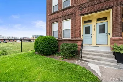 4034 Laclede Avenue #B, Saint Louis, MO 63108 - Photo 4