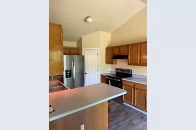 1203 Advance Drive, Florissant, MO 63031 - Photo 4