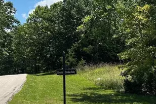 817 Wildflower Valley Dr, High Ridge, MO 63049 - Photo 1