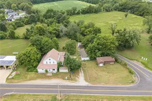 8985 Old Lemay Ferry Rd, Hillsboro, MO 63050 - Photo 16