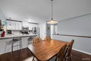 7228 Picasso Dr, Dardenne Prairie, MO 63368 - Photo 10