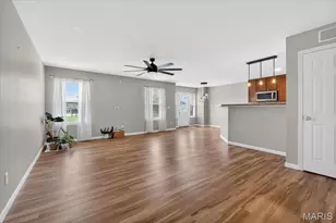 20 Country Heights Ct, Lake Saint Louis, MO 63367 - Photo 6