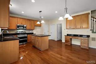 1131 Harwood Rd, Des Peres, MO 63131 - Photo 22