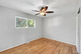 2125 Collier Dr, Florissant, MO 63031 - Photo 10