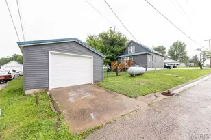 112 E Jackson Ave, Robertsville, MO 65066 - Photo 4