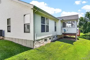 1317 Pine Bluff Dr, Saint Charles, MO 63304 - Photo 4
