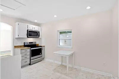 7719 Elton Street, Affton, MO 63123 - Photo 6