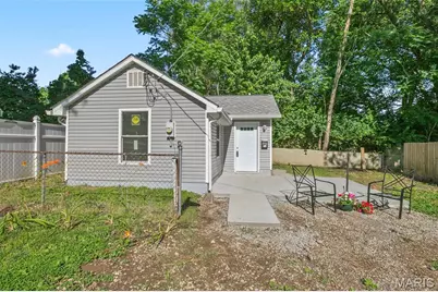 7719 Elton Street, Affton, MO 63123 - Photo 2