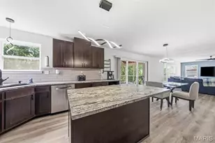 312 Pearson Ct, Saint Charles, MO 63304 - Photo 16