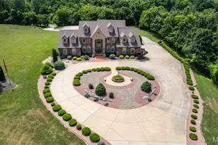 284 Clermont Dr, Festus, MO 63028 - Photo 2