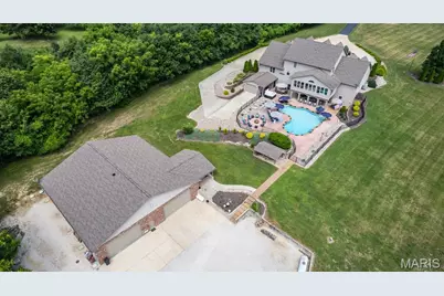 284 Clermont Drive, Festus, MO 63028 - Photo 96
