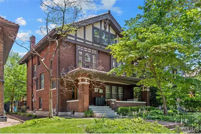 6364 Washington Avenue, University City, MO 63130 - Photo 1