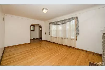 1620 Grape Avenue, Saint Louis, MO 63147 - Photo 12