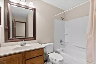 310 Crown Colony Ct, Saint Peters, MO 63376 - Photo 20