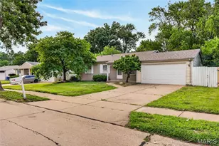 2105 Avon Dr, Unincorporated, MO 63033 - Photo 4