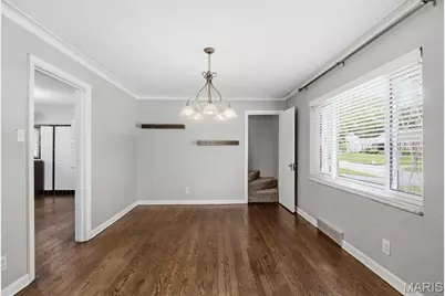 9860 Berwick Drive, Affton, MO 63123 - Photo 6