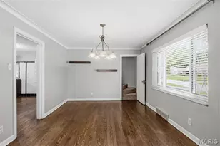 9860 Berwick Dr, Affton, MO 63123 - Photo 6