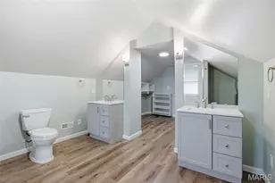 9860 Berwick Dr, Affton, MO 63123 - Photo 24