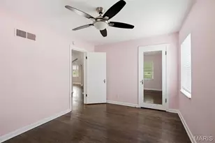 9860 Berwick Dr, Affton, MO 63123 - Photo 16