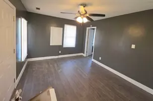 437 Thrift Ave, Saint Louis, MO 63137 - Photo 6