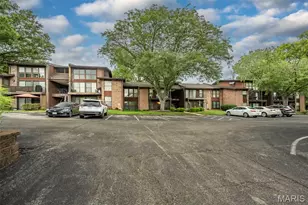 1090 Mersey Bend Dr, Saint Louis, MO 63129 - Photo 28