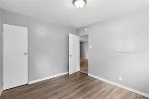 121 Cady Dr, Calverton Park, MO 63135 - Photo 12