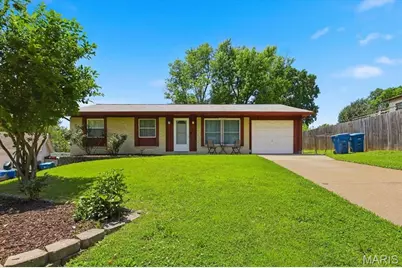 12428 Bernie Lane, Maryland Heights, MO 63043 - Photo 46