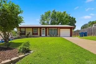 12428 Bernie Ln, Maryland Heights, MO 63043 - Photo 46