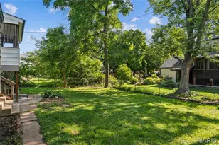 1034 Bernice Ave, Kirkwood, MO 63122 - Photo 10